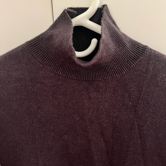 Zara gray sweater dress. - Picture 4 of 4